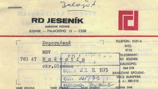 Hlavička dokumentu Rudných dolů Jeseník, kterým budova čp. 97 patřila v letech 1973 až 1988