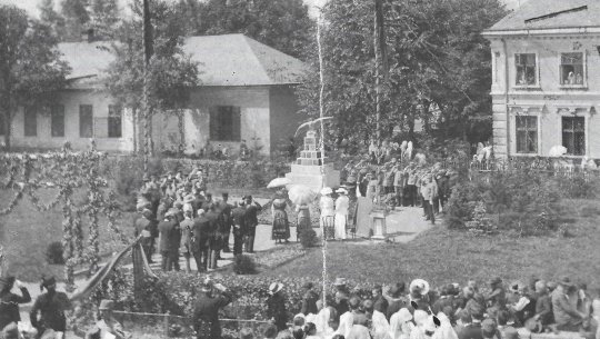 Slavnostní odhalení pomníku 2.6.1916